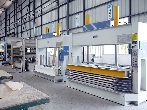 铝单板厂家车间