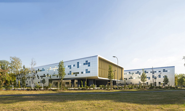 弧形铝蜂窝板幕墙