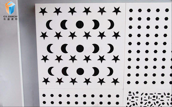 花样冲孔吸音铝扣板